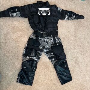 EUC SWAT costume (3/4)